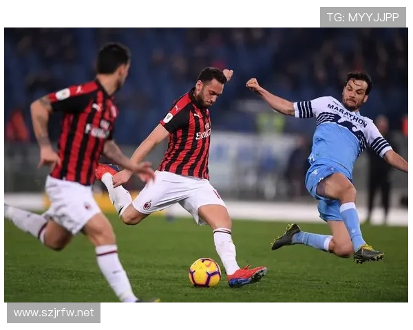 国际米兰进球集中揭示战术依赖隐患,对进攻稳定性带来阶段考验 国际米兰进球集中揭示战术依赖隐患,对进攻稳定性带来阶段考验