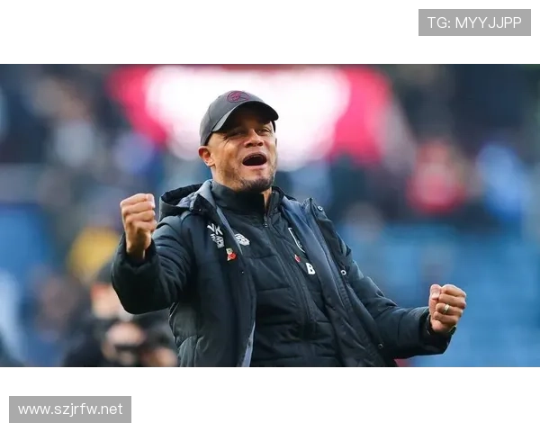 孔帕尼？一天能从队长盔甲切换成带娃逛超市的爷们儿，这反差看着真上头